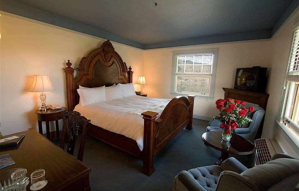 Columbia Gorge Hotel & Spa Гуд-Рівер Номер фото