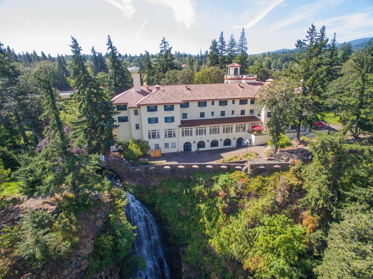 Columbia Gorge Hotel & Spa Гуд-Рівер Екстер'єр фото